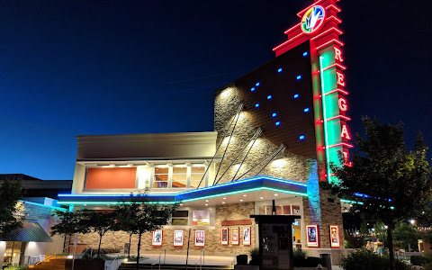 Regal Cinemas Issaquah Highlands